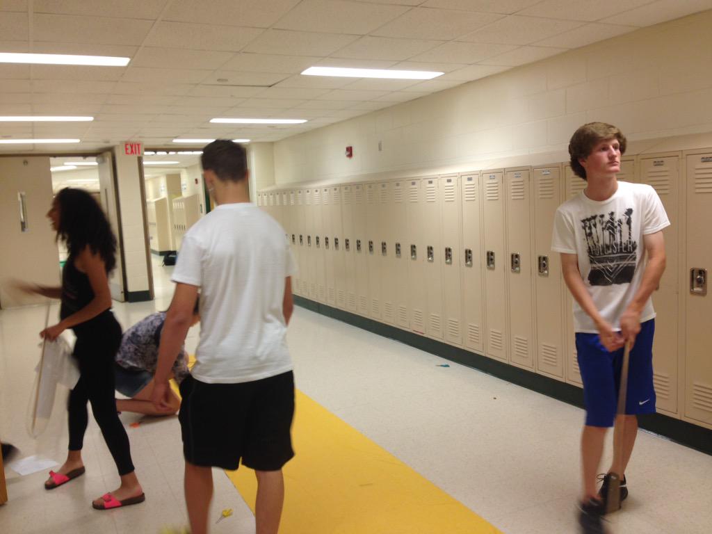 MathTeam9's tweet photo. Awesome!! Cutting our shape out!!! http://t.co/mWMpHDgrzY