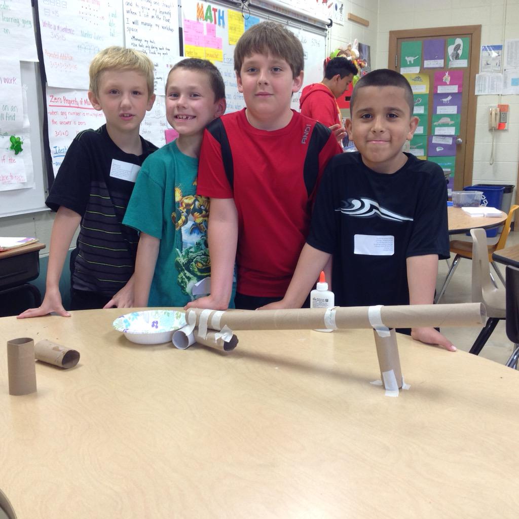 Kraus22A's tweet photo. Marble Coasters #HawSciEngDay15 http://t.co/mXgWQnwqRK