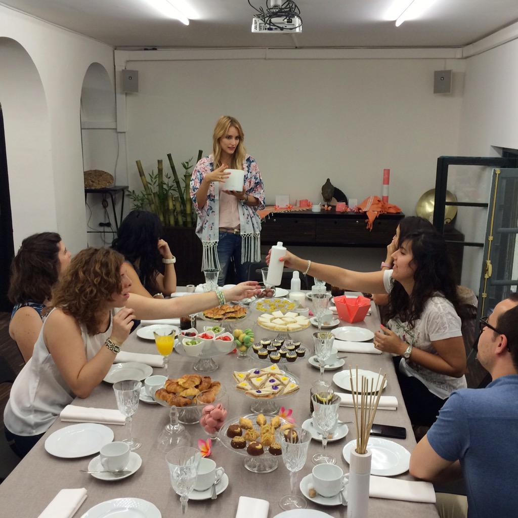 franbowtie's tweet image. Hoy #instamerienda @Rituals con Alba 🙌🏼🍴