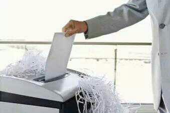 TivohLee's tweet image. Prince Ali votes' now #CorruptFifa