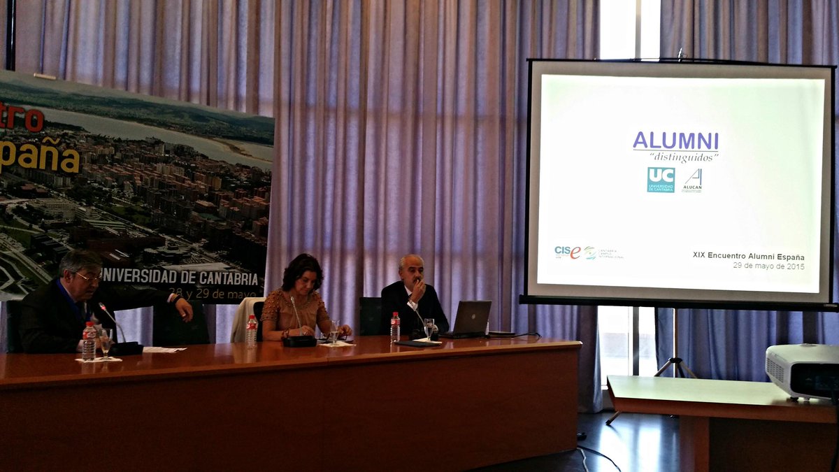 Alumni España tweet media