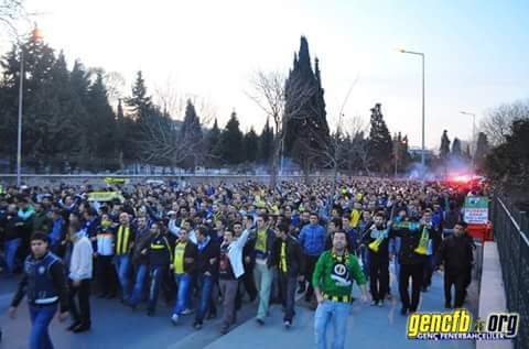 ŞİMDİ SIRA TEK YÜREK OLUP FENERBAHÇEMİZİN KİMSENİN BABASININ ÇİFTLİĞİ OLMADIĞINI GÖSTERMEKTE !