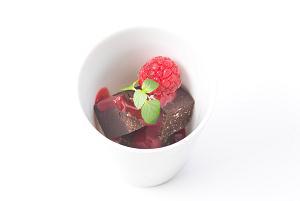 everyonesmeal's tweet photo. 弊社が開発提供したベジタリアンミールがJALの国際線に導入されました。海外にご旅行の際は是��ご利用ください！http://t.co/MOCYWoe99g http://t.co/aIOnJK71pJ