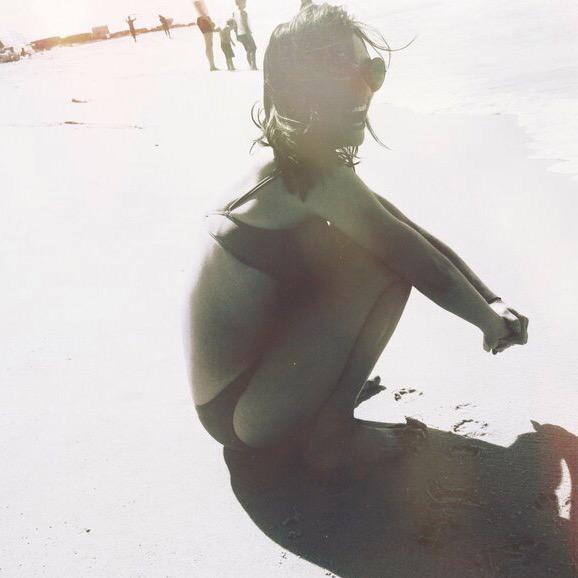 Look at how hot my wife is ;) “<a href="/xmisstinkerbell/">Belle Cooper</a>: Photo cred <a href="/CoopsJason/">Jason Cooper</a> ”