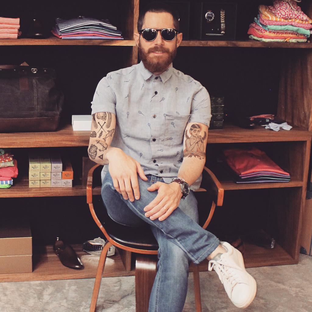 BauleMX's tweet photo. Look de viernes #baulestyle http://t.co/Ql7exwkKnL