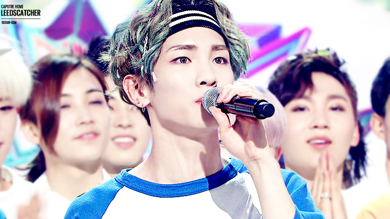leedscatcher525's tweet photo. 150529 뮤직뱅크 샤이니 뷰 1위 캡쳐
Music Bank SHINee View 3rd Win
1위 많이하자 사랑해
#SHINeeView3rdWin http://t.co/WfRnNeqn0z