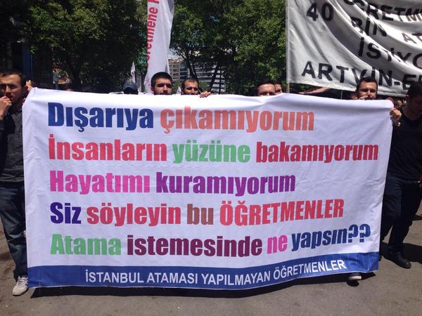 #2014KopyaMagduruOgretmeneAdaletAtamasi kopya cekenler bizlerin yerine atandı <a href="/Ahmet_Davutoglu/">Ahmet Davutoğlu</a> @RT_Erdogan