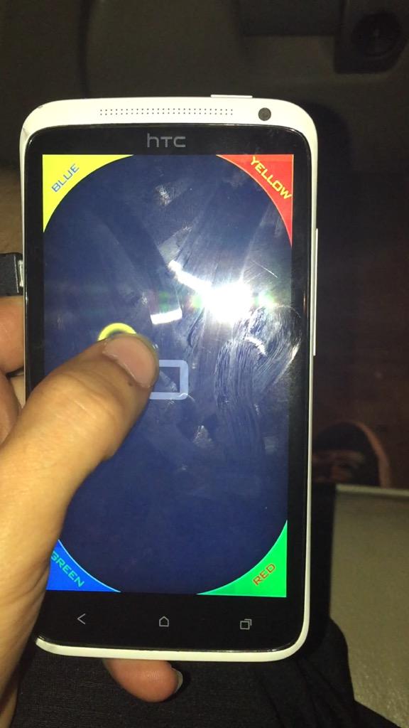 TeamGreyProject's tweet image. People are sharing their pictures playing The4Corners on Android ! Feel free to share your picture playing with us !