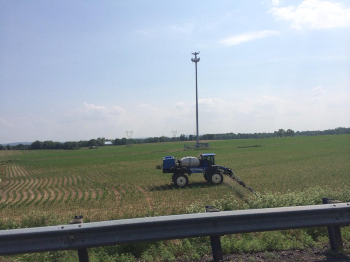 TrueBlueAbe's tweet image. Nice Guardian Sprayer action in Lancaster County next to @Messicks