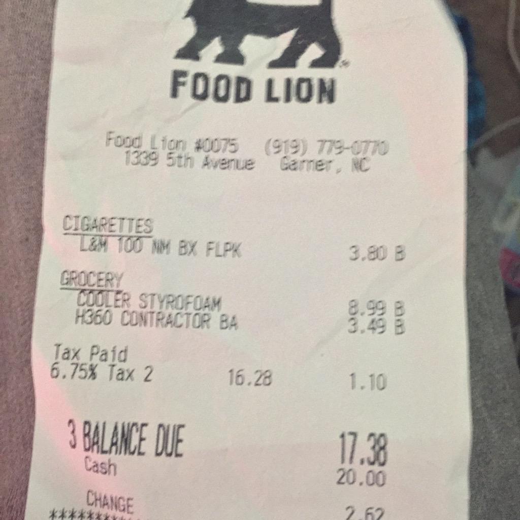 Revifyy's tweet image. I went and got things today and this was my total. Me and the random guy behind me started singing trap queen.