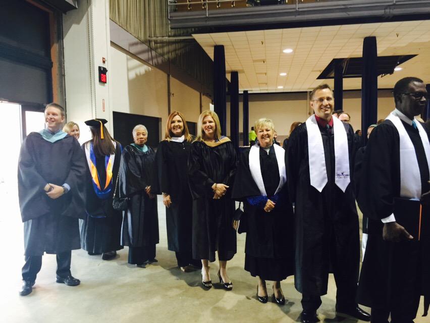 KingHSLions's tweet photo. King High Graduation!! #KHSGraduation #HCPSGrads http://t.co/UHya0V7rMo