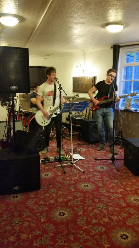 Dictaphone devils rock!