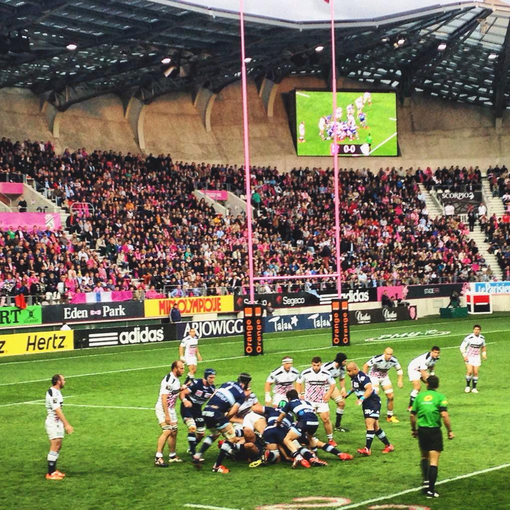 EBardaine's tweet photo. Vendredi c'est rugby #Top14 #Barrage #objectifBrennus #SFPRM92 #allpinks #racingaducoeur #rugbydesvaleurspourlavie http://t.co/32zM8owLT1