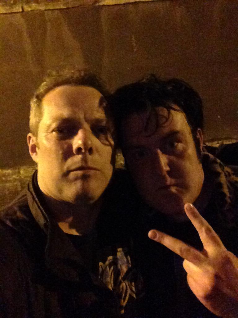 IwanCruyff's tweet image. Great show by @TheSickLivers tonight  Bristol-not so well done @megabusuk who didn't turn up to take us home #busfail