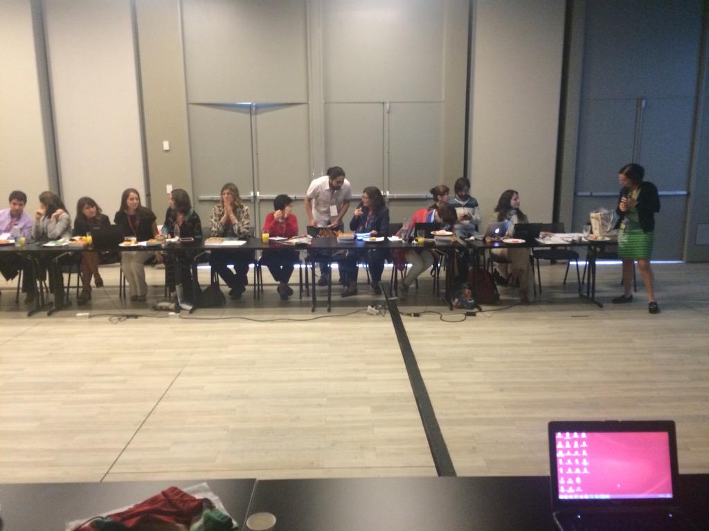 efpolcuch's tweet photo. Asamblea de RedPop #RedPop2015 http://t.co/XiGTwMjQpc