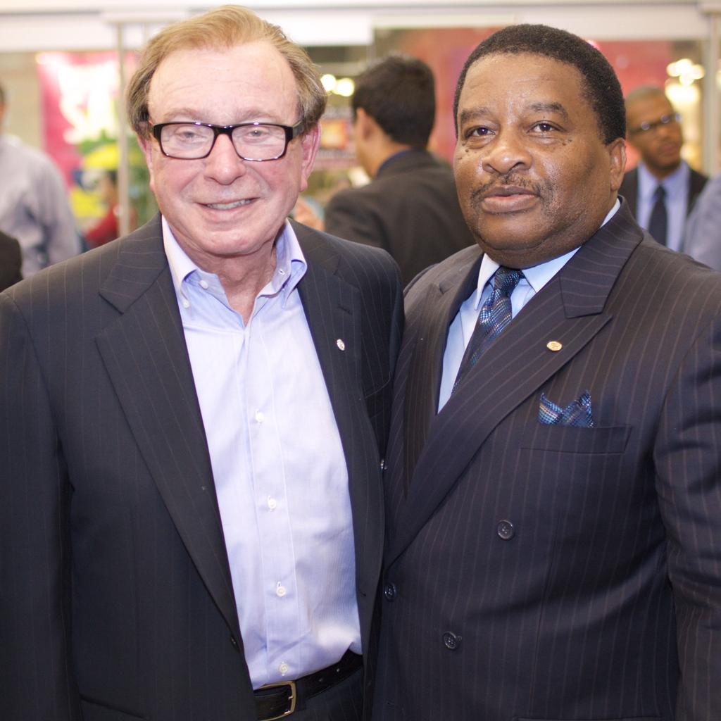carsoncourier's tweet photo. #carsoncourier publisher #mrjamesthomas and #shopsbc owner #fredsands attend the opening of #CinemarkCarson #realtor http://t.co/vuJQj7FMoI
