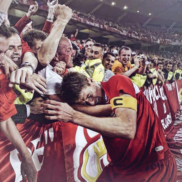 708 appearances
186 goals

Happy 35th birthday Steven Gerrard. The best there was and the best there ever will be. 