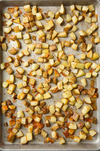 SeriousMunchies's tweet image. Cheesy ranch bacon roasted potatoes