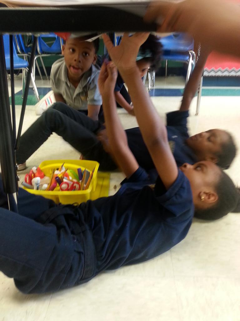 EEPCSUN's tweet photo. We got to color upside down like Michelangelo! http://t.co/rEmADbHaaZ