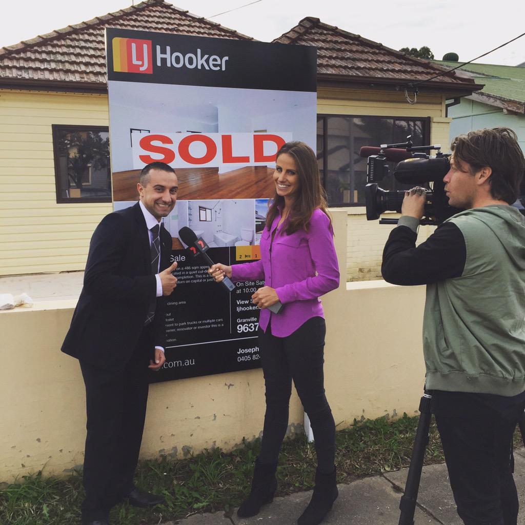 JnasrNasr's tweet photo. 9 Mimosa St Granville
SOLD.SMASHING THE RESERVE BY $211,000
#morepropertiesneeded
#breakingrecordprices http://t.co/nckNP22KQT