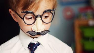 HarvardBiz's tweet photo. Decision-makers often focus less on what's being said &amp; more on who's saying it. Win them over http://t.co/tIcndhZGm3 http://t.co/g1xHBZ6UV1