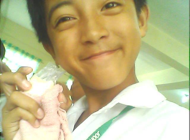 qtqt_babor's tweet image. Monday Back TO School Na 
#Schooldays
#NewClassMates