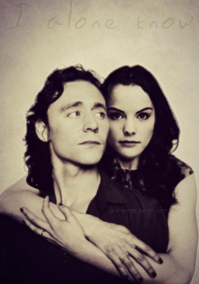 *Falls asleep dreaming of @RulerOfLies*