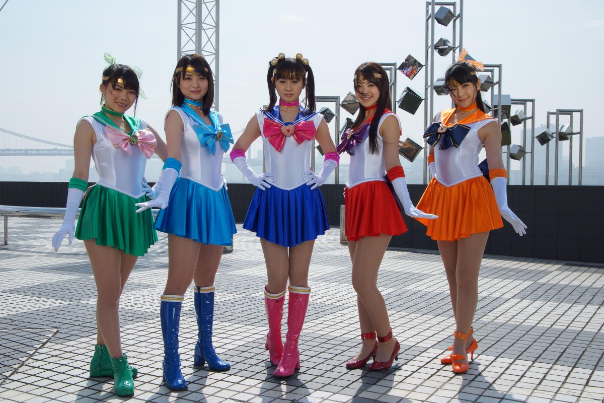 heroinetokusats's tweet photo. 美少女戦士セーラーレジェンドV　前編
GIRO-89 本編119分 特典40分 10,800円【出演】星空もあ 玉城マイ あやね遥菜 高山えみり 鳴月らん 真木今日子 竹内真琴 
#特研特典画像より http://t.co/89g7l1rhzl
