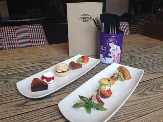 .<a href="/TheHuxleyEdin/">The Huxley Edinburgh</a> have created these yummy savoury and sweet platters for #EdinSpa this weekend. Just £6 each!