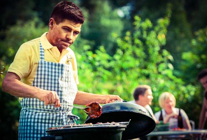 RoyalPier's tweet image. Come and introduce yourself to #InnOn’s #StartingXI for today’s #FACupFinal and enjoy #FreeHotDiggityDogs at ½ time.