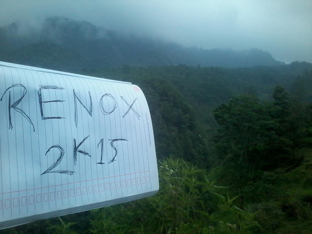 diimasadii_'s tweet photo. Edisiii yogyakartaa guyss , bersama @Renox2k15 http://t.co/fl4KWsj640