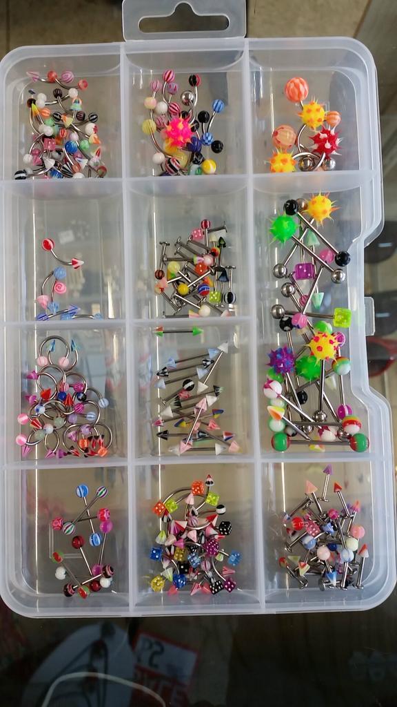 FreshUpgrade's tweet photo. #Lancaster #piercings #onedoller #sale #fresh #freshupgrade #ring #cool #dope #sick http://t.co/vfjrWTv2uW