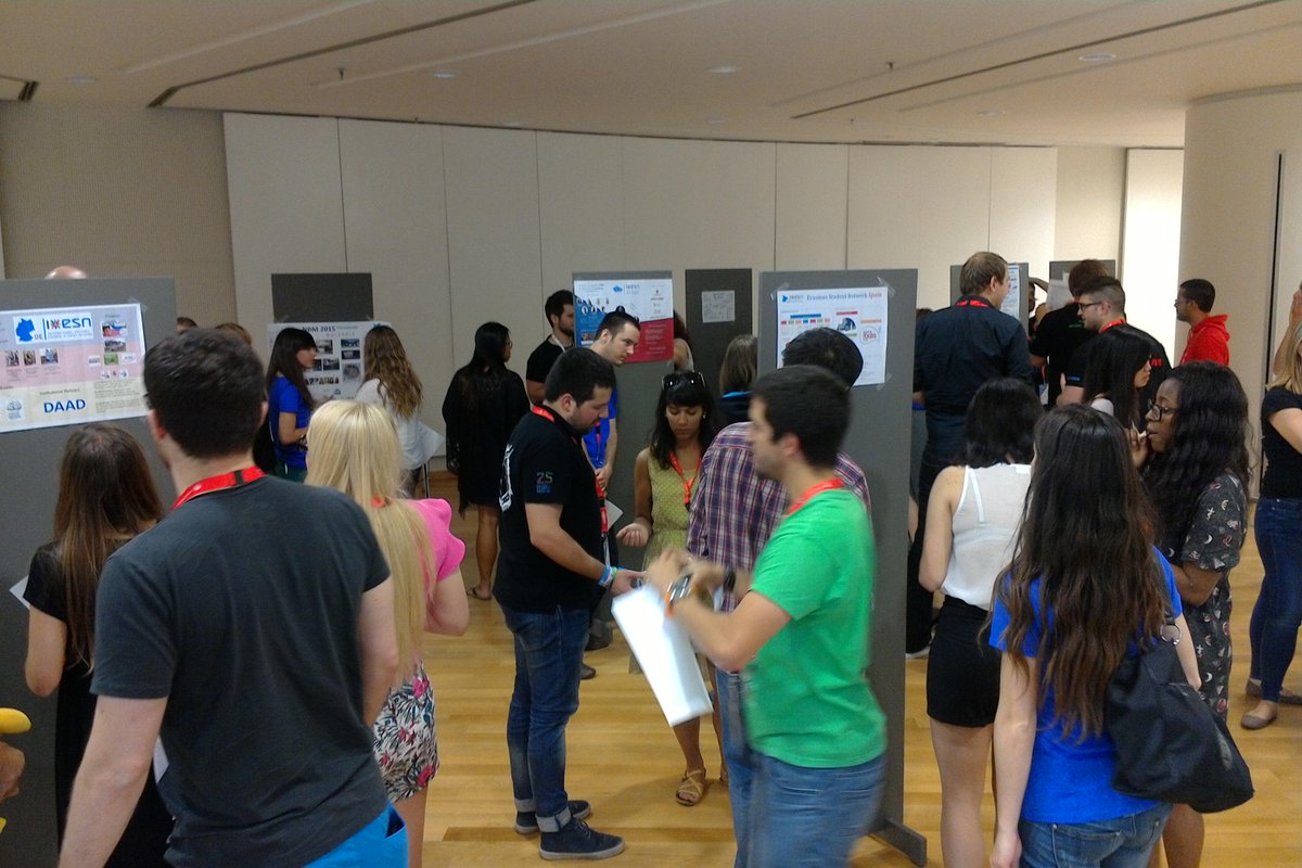 marie_esn's tweet photo. Presenting their countries and sharing best practices #suchwise #NBMthessaloniki http://t.co/JrmwIrnbhF