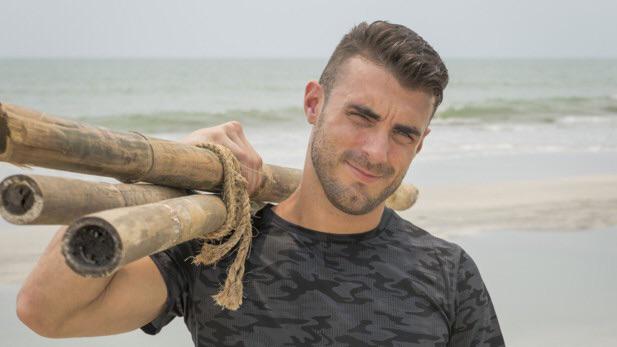 IngridBernard11's tweet image. #KohLanta : @chriskl2015 revient sur son clash avec #Nessim et #Charlaine @DenisBrogniart  lci.tf1.fr/lci2009/people…