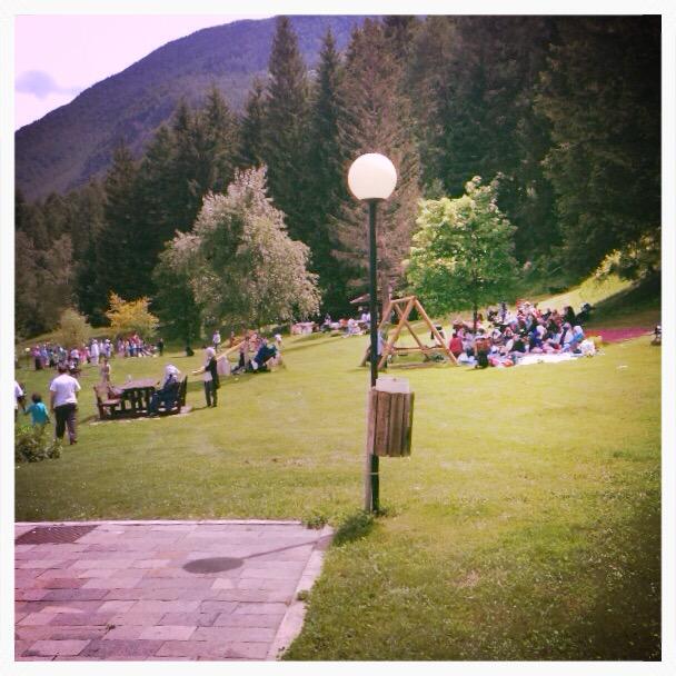 TrentinoWild's tweet photo. L' #adrenalina è di casa qui a #Trentino #Wild ed è giusto che anche i più piccoli inizino ad abituarsi! #famiglie http://t.co/ZmuzmHec6U
