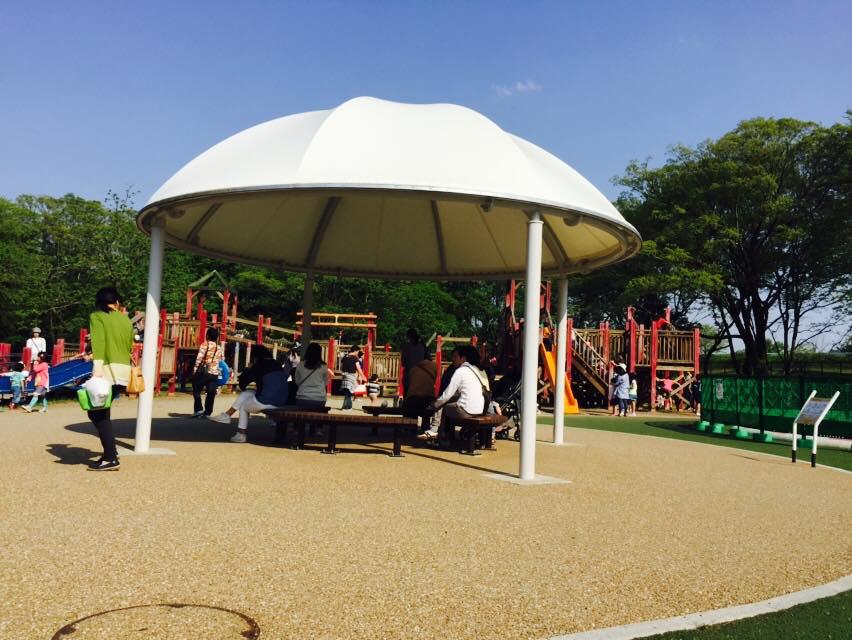 丸八テント商会 公園シェルター 日除け 雨よけ テント 丸八テント 公共施設 アール曲げ加工 愛知テント 神戸テント 東京テント 横浜テント Http T Co Ldgjgfbprg 丸八テント商会 公園シェルター 日除け 雨よけ テント 丸八テント 公共施設 アール曲げ加工 愛知テント 神戸テント 東京テント 横浜テント Http T Co Ldgjgfbprg