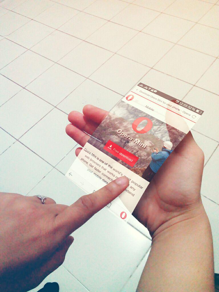 rizkysulistyo21's tweet image. Ini nih browser smartphone yang kekinian, udah keren gak pake lelet lagi! @Opera_id #OperaInHand