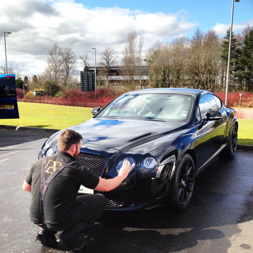 absolutvaleting tweet picture