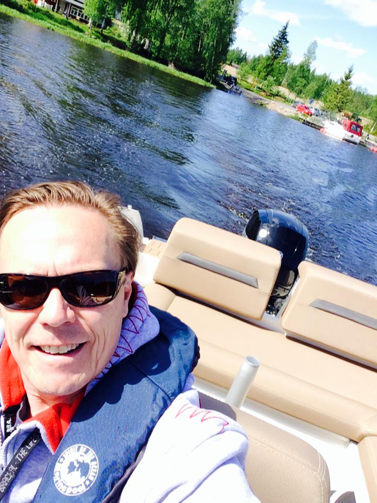 pekkavihma's tweet photo. @flipperboats Yes;) #kesä http://t.co/c2Djgs2hvu