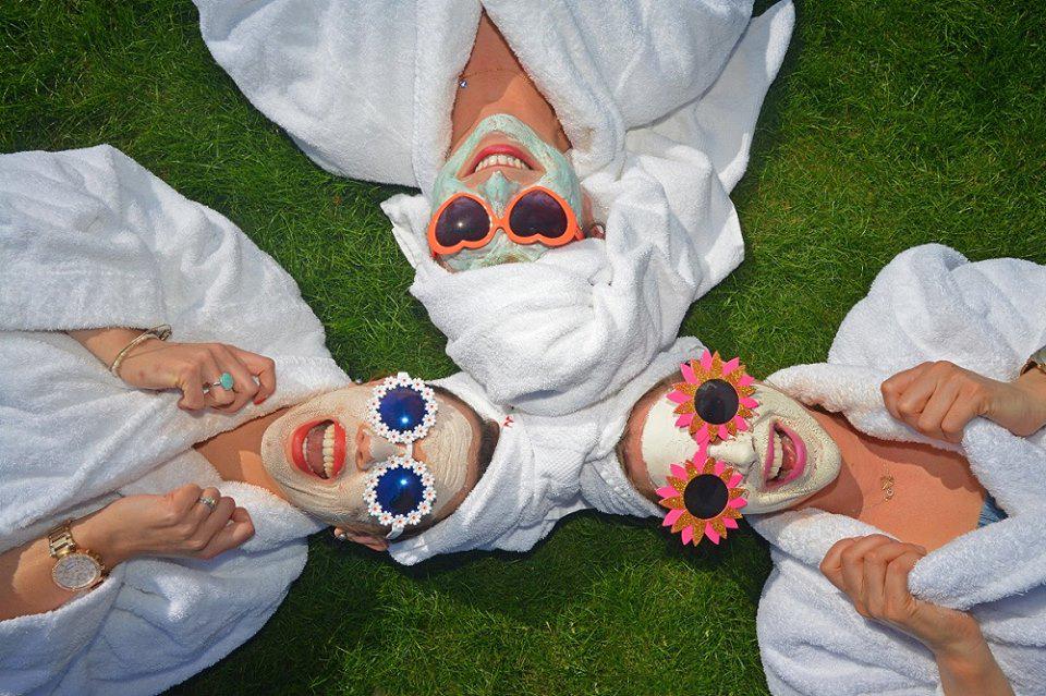 #EdinSpa registration opens outside <a href="/TheHuxleyEdin/">The Huxley Edinburgh</a> at 11.30am. Get there early for the best chance to get treatments!