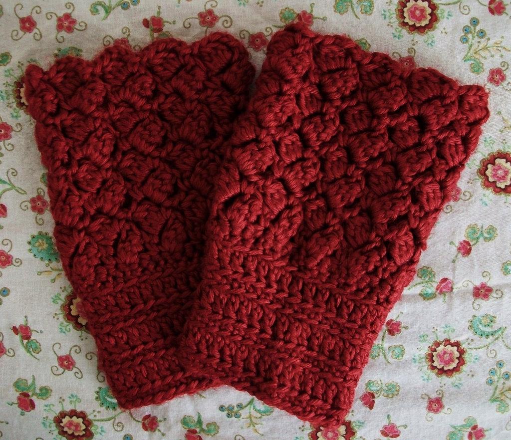 Bluestockinette's tweet photo. Garnet Red Boot Toppers Vegan Boot Cuffs Cranberry Red Crochet Legw… https://t.co/neUydjrbMq #etsymntt #RedBootCuffs http://t.co/Ra0yPcP64a