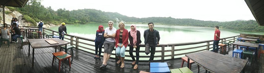 TheDarKni9ht's tweet photo. #BagiBagiOnePlus #linowlake #manado #exploreindonesia http://t.co/jM0WQB2jBp