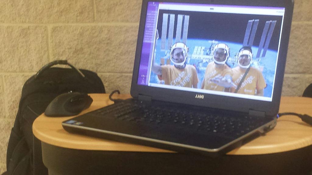 LuciaCresta's tweet image. Vieni  nello &quot;spazio&quot; #AvanadeItaly #DOTNETCAMPUS