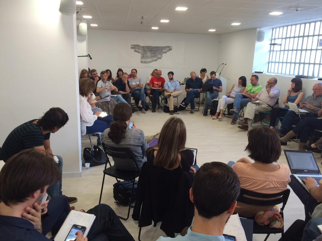 Embedded image permalink