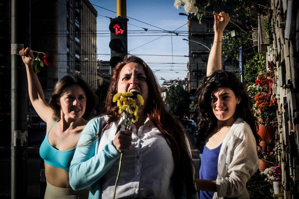 La strada verso la santità è irta di spine/Funeral parade of roses/youtube.com/watch?v=PTy5O5… #fakfekfik#romafringe
