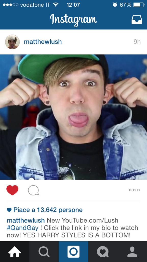 Sgrissi's tweet photo. Pls bitch, ho Matthew Lush dalla mia!
#HarryBottom #LouisTops http://t.co/tHgP6U8DjB