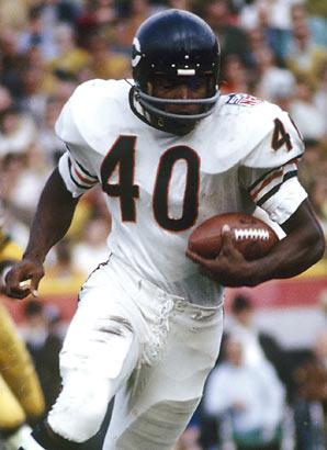 Gale Sayers turns 72 today.  Happy Birthday to The Kansas Comet! 