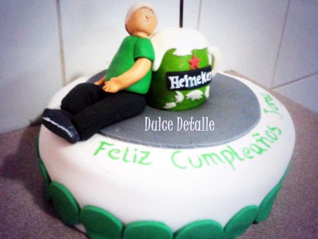 Torta Heineken #DulceDetalle RT! <a href="/DonDatos/">Publicidad Chile</a>