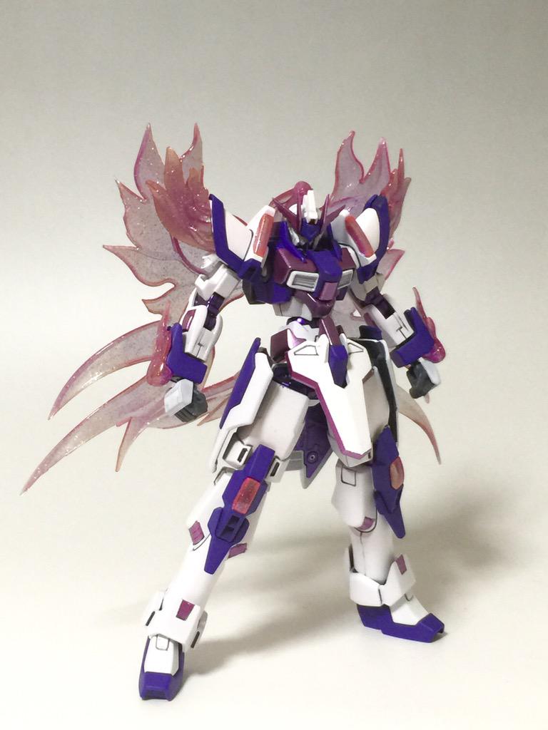 綾香 名誉ダンカツおじさん 宗像 ディナイアルガンダム 完成しました 久々にガンプラを塗装 完成までやりました 本体は気になる点を先人の知恵をお借りして改修しました 顔は 小さくしました 笑 カラーは 最近お気に入りの配色です