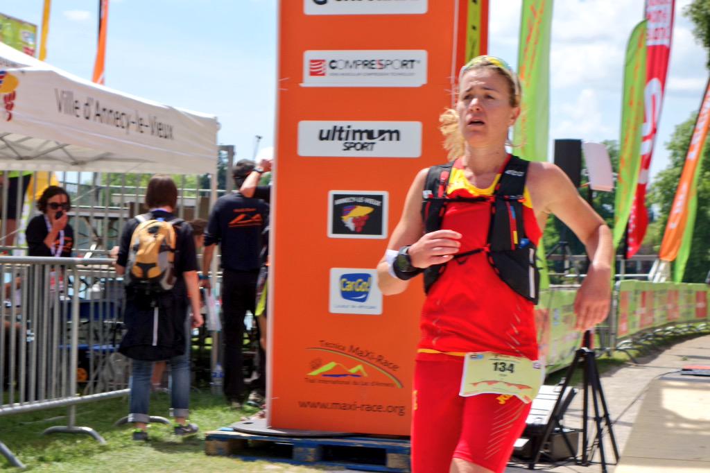 With Teresa Nimes takes 10th in 10:55 to give Spain the women's team silver. #IAUTrail